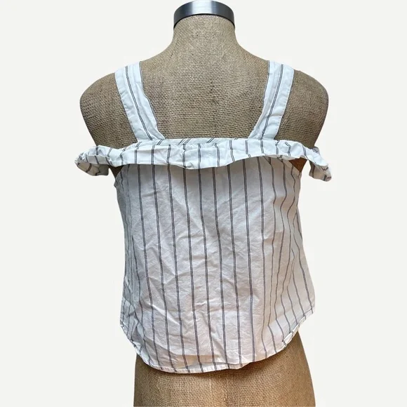 Mango ruffle button front‎ tie tank 4 - Picture 5 of 5